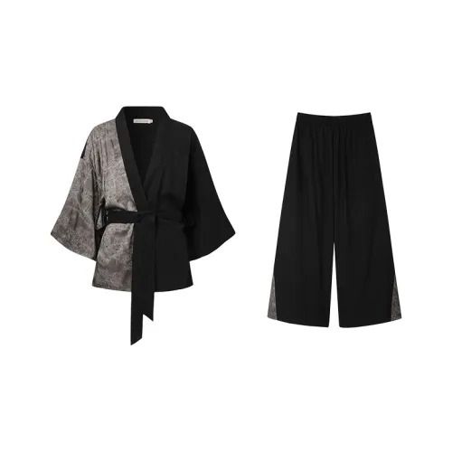 CICADAHOME Pajama Set Women's Mystic Gray Butterfly