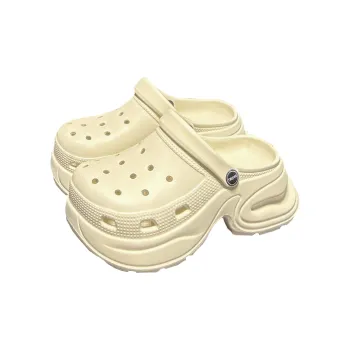 Mrs. Hui Slippers / Home Slippers