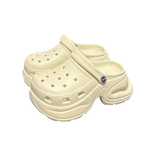 Mrs. Hui Slippers / Home Slippers