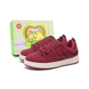 Budding Bear Low Top Skateboard Shoes Men's