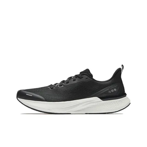 Anta Hydrogen Run 7 Abrasion Resistant Slip Resistant Low Top Casual Running Shoes Men's Black White