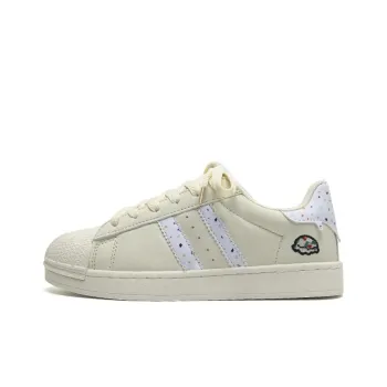 Little Red Man Low Top Skateboard Shoes Women's