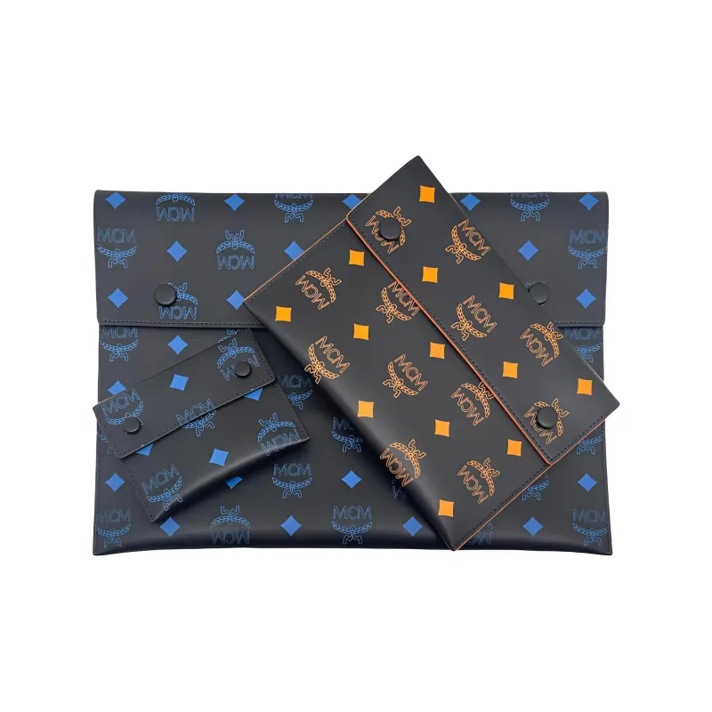 MCM Visetos Leather 3 in 1 Card Holder Clutch Men's Black-3