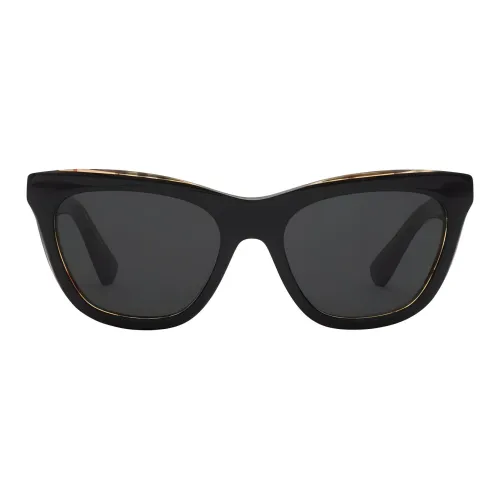 Burberry Cat eye Sunglasses