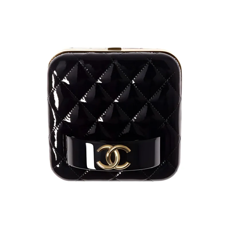 CHANEL 21K Winter Resin Glass With Goat Patent Leather Clutch Makeup Box Makeup Bag Women's Black-0