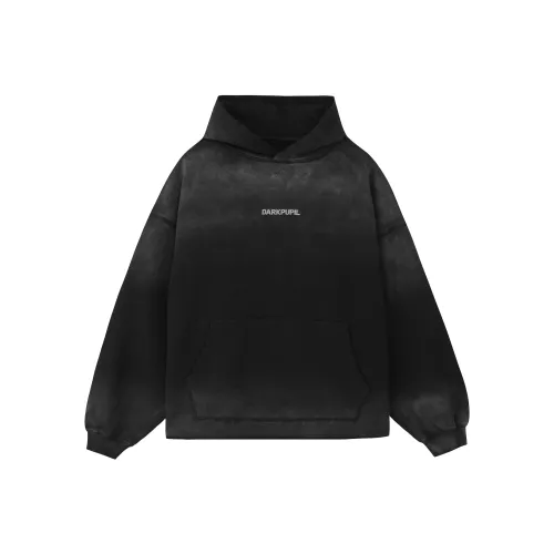 Hoodies & Sweatshirts