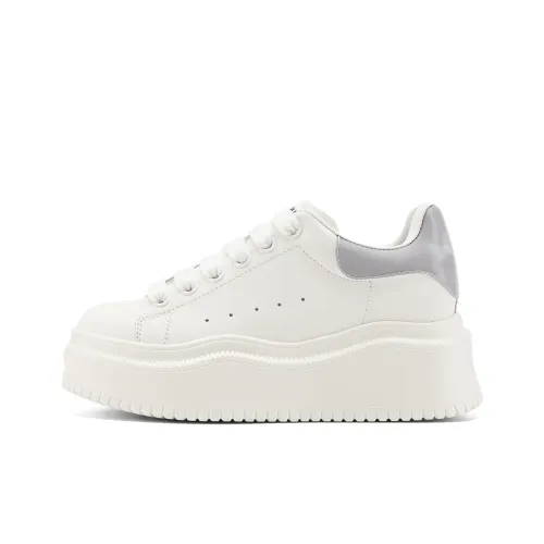FIVE PLUS Anti Slip Wear Resistant Low Top Skateboard Shoes Women's