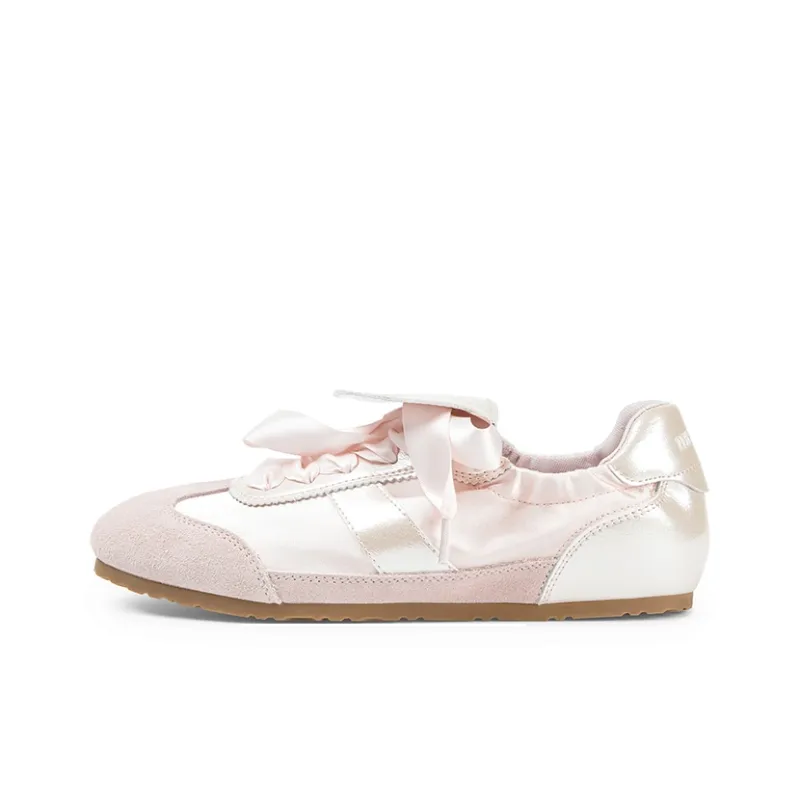 TOOMANYSHOES Camellia Low Top Casual Shoes Women's-11