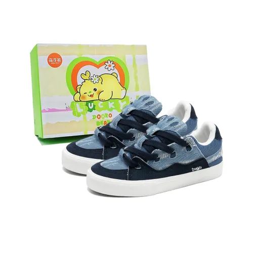 Budding Bear Canvas Shoes Unisex Box
