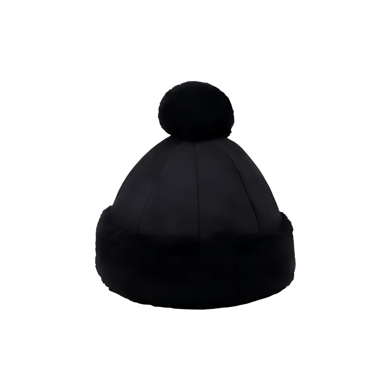 GUCCI Logo Plaque Pompom Embellished Beanie-2