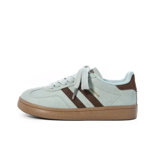 Medd Low Top Fleece Lined Comfortable Skateboard Shoes Women's