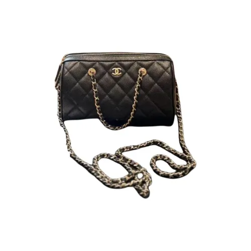 CHANEL Litchi Grain Cow Leather One Shoulder Handbags Small Size Women's Black