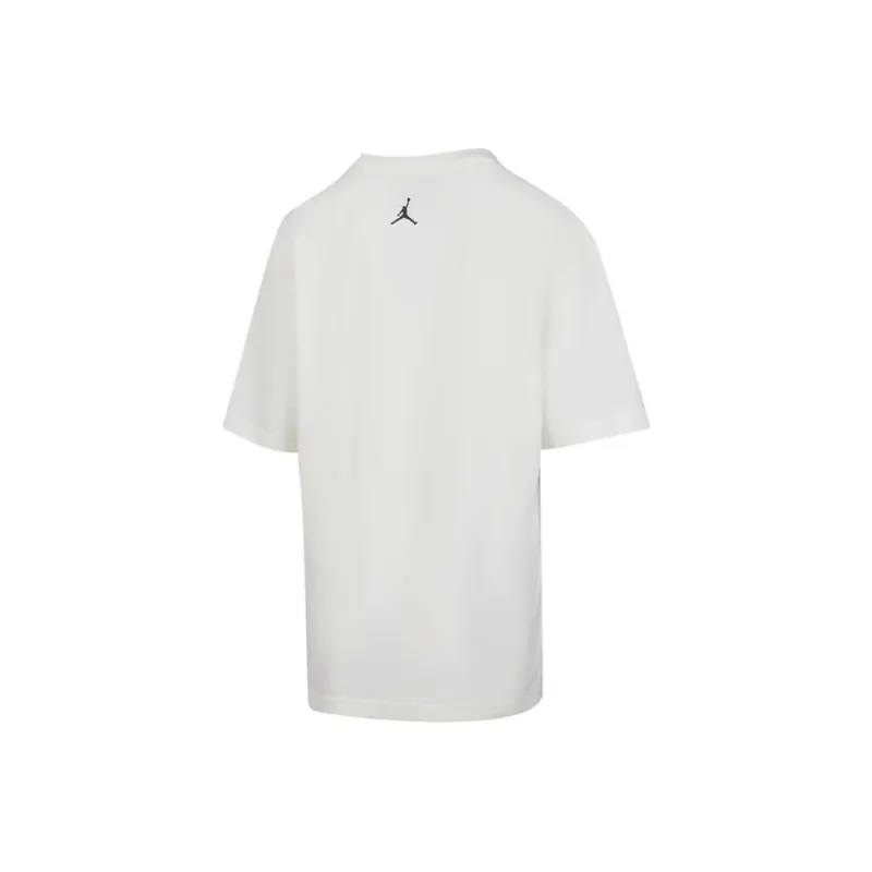 Nike Women's Oversized Short Sleeve Graphic T Shirt-1