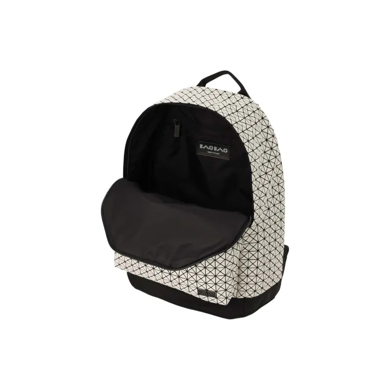 ISSEY MIYAKE Kuro Polyurethane Backpack Unisex Sandy Beige-3
