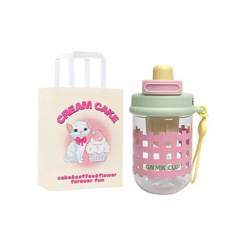 Snow bunches Plastic Water Cups