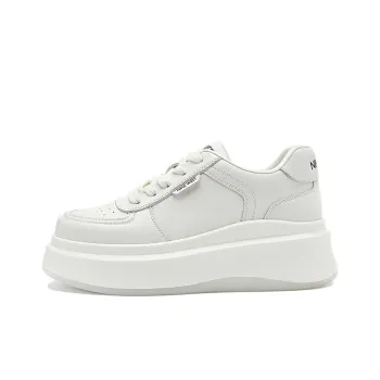 NINE WEST Low Top Skateboard Shoes Women's Ecru
