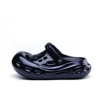 CN Skate Wave Beach Clogs Unisex Black