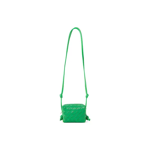 Bottega Veneta LOOP Sheepskin Camera Bag Storage Bag Handheld Shoulder Bag Women's Green