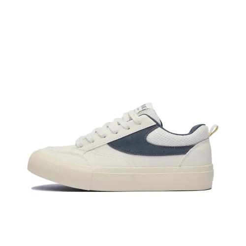 JIETEGONGYANG Low Top Skateboard Shoes Men's