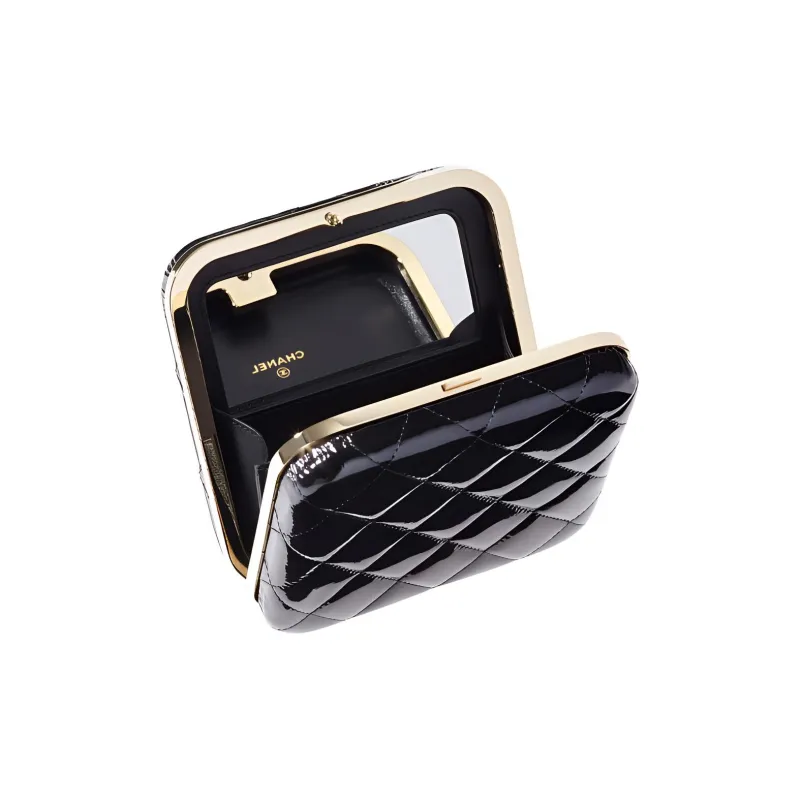 CHANEL 21K Winter Resin Glass With Goat Patent Leather Clutch Makeup Box Makeup Bag Women's Black-1