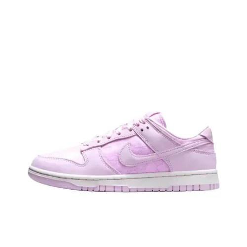Nike Dunk Anti Slip Wear Resistant Low Top Skateboard Shoes Women's Pink
