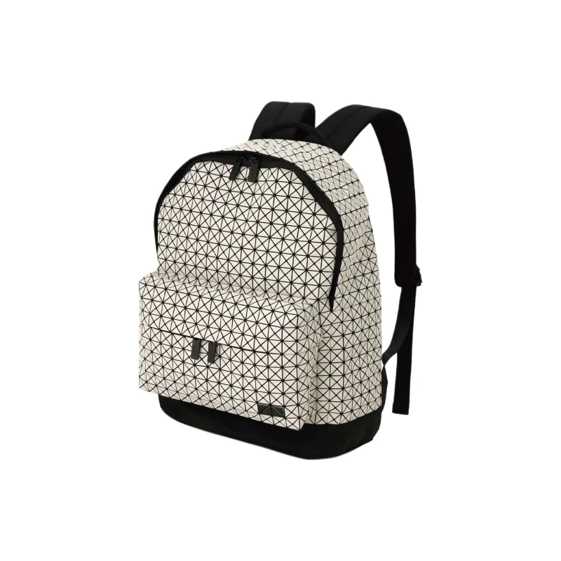 ISSEY MIYAKE Kuro Polyurethane Backpack Unisex Sandy Beige-1