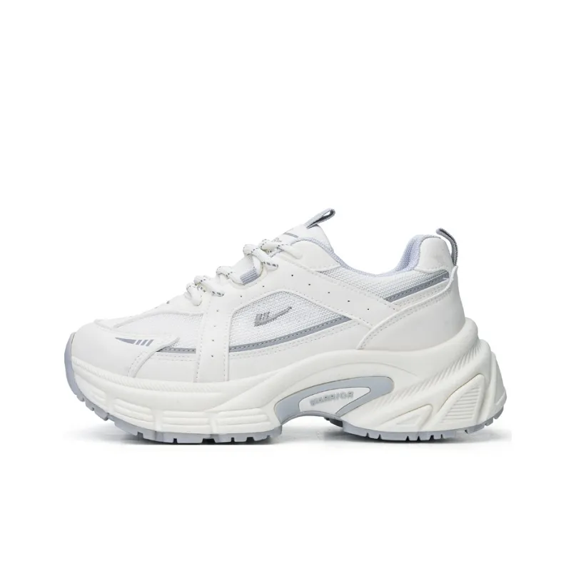 Warrior Abrasion Resistant, Lightweight, And Breathable Low Top Chunky Sneakers Women's-8