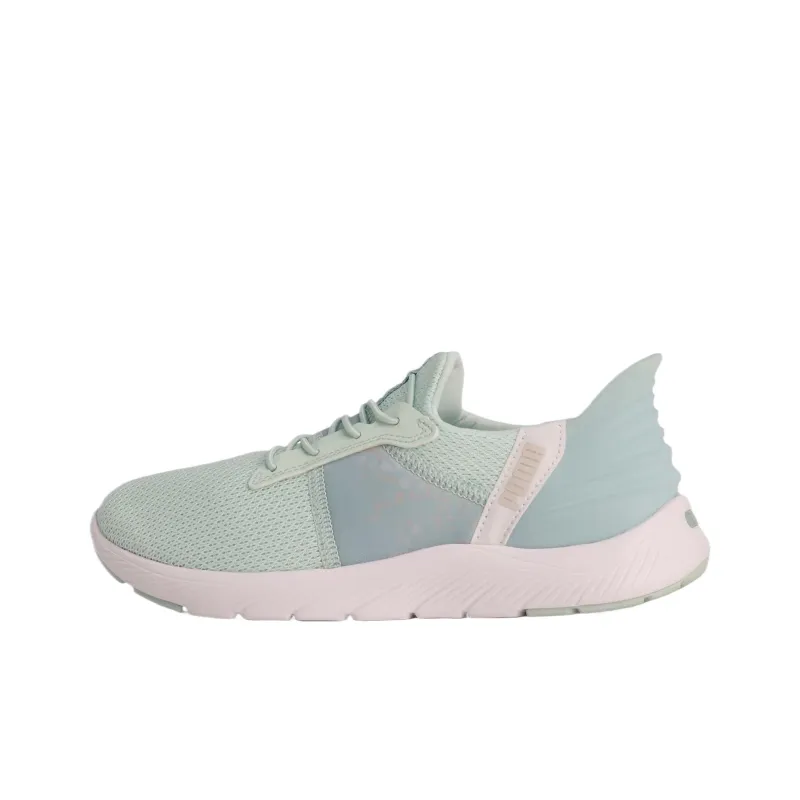 PUMA Softride Remi Shock Absorbers With Slip Resistant Features Low Top Running Shoes Women's Green-0