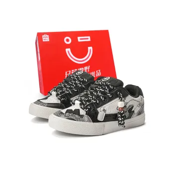 MINISO Low Top Skateboard Shoes Unisex Classic Black White
