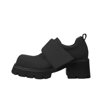Varib Loafers Women's Black
