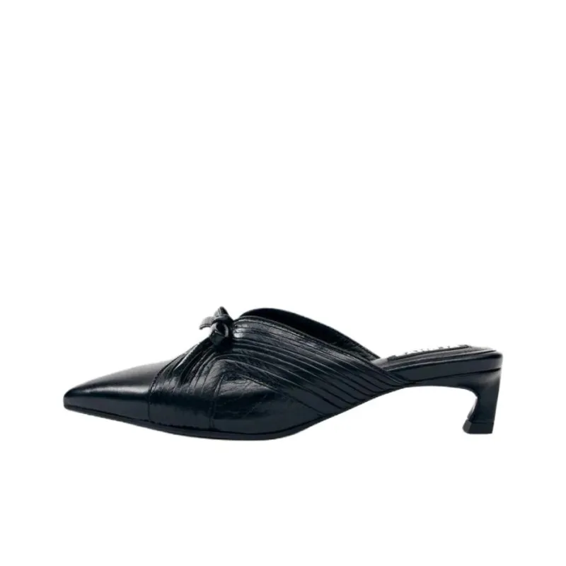 ALOHAS Closed Toe Slippers 4.5cm Women's Black-0