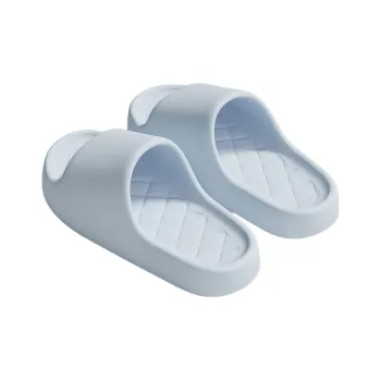 Red bean Slippers / Home Slippers