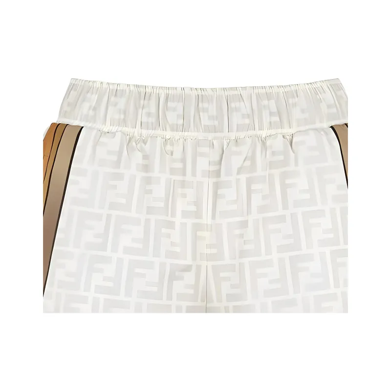 FENDI Casual Shorts Women's White-4