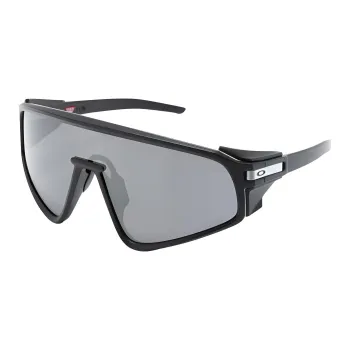 Oakley Latch™ Panel Navigator frame Sunglasses