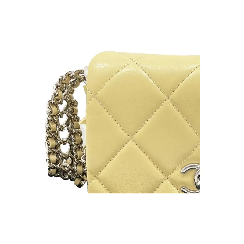 CHANEL 22P Crossbody Bags-2