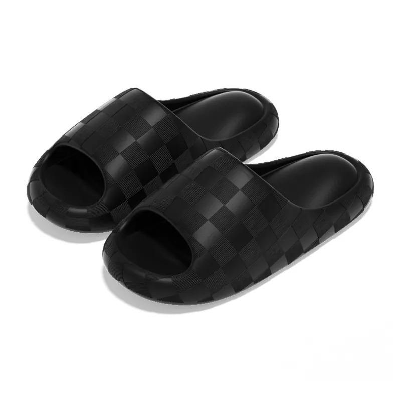 Lighthearted Summer Slippers EVA Square Checkered Squashy And Bouncy Feeling Thickened Slip Resistant Slippers-1