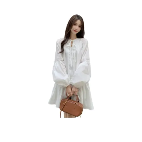 MORii Long Sleeved Dresses Women's White
