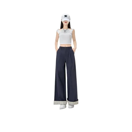 Flowers In Water Casual Pants Women's
