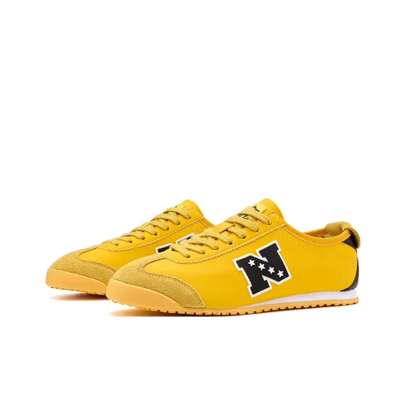 NFL Training Light Abrasion Resistant Lightweight Slip Resistant Low Top Skateboard Shoes Women's Yellow-2