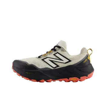 New Balance NB Fresh Foam X Hierro V9 Anti Slip Wear Resistant Low Top Trail Running Shoes Women's White Black