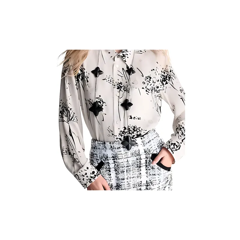 LOUIS VUITTON Leather Flower Sautoir-2