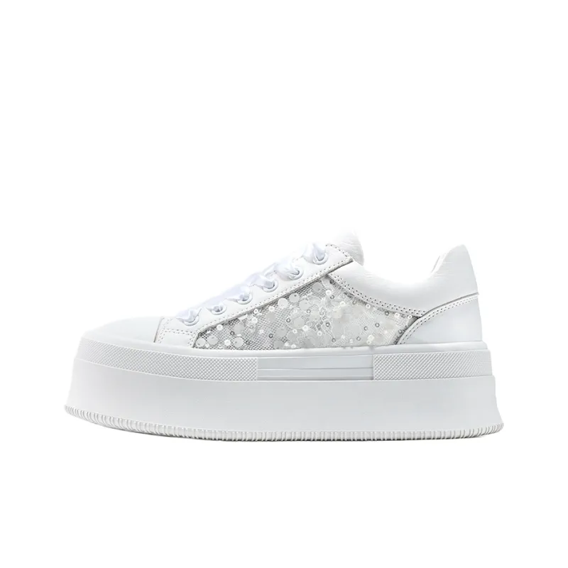 GG CC Slip Resistant Cushioning Abrasion Resistant Low Top Skateboard Shoes Women's White-0
