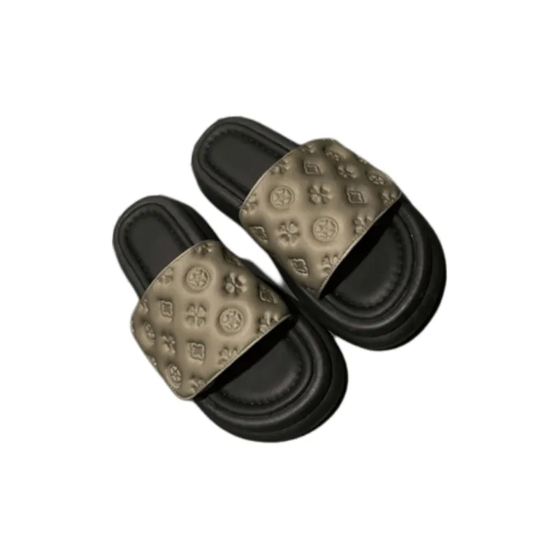 Yamada Hyakuju Slippers Black, Champagne-8