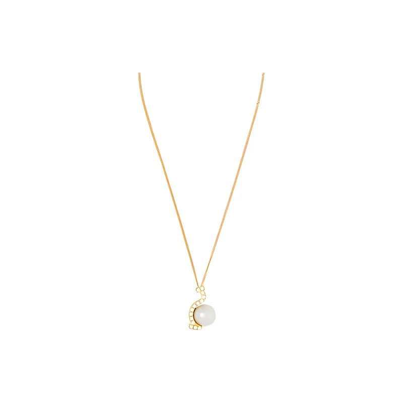 Ferragamo Pearl Pendant Necklace-0