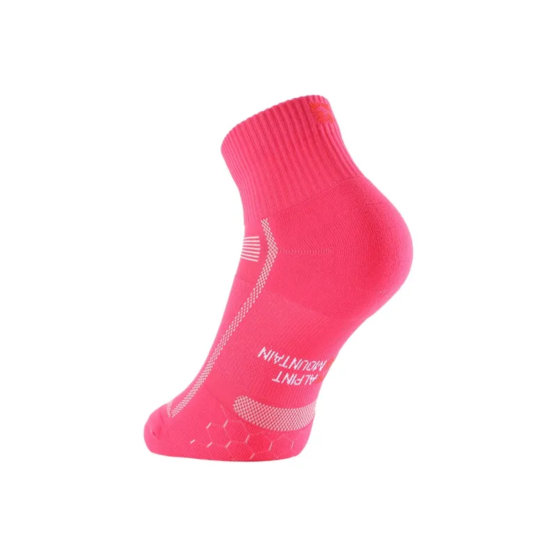 ALPINT MOUNTAIN Mid Calf Socks Women's Rose Red-2