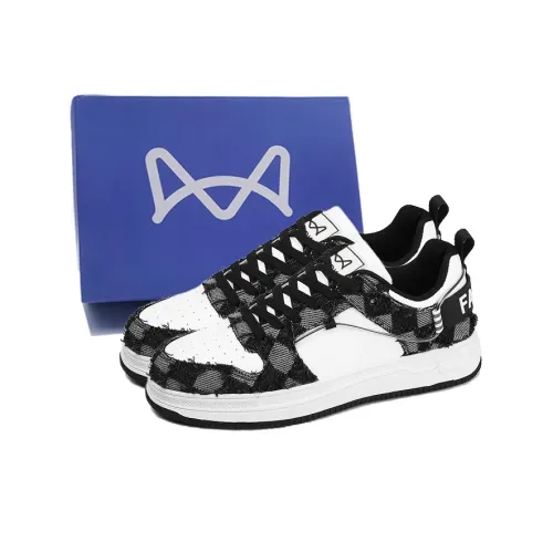 MIIOW Anti Slip Wear Resistant Low Top Skateboard Shoes Men's