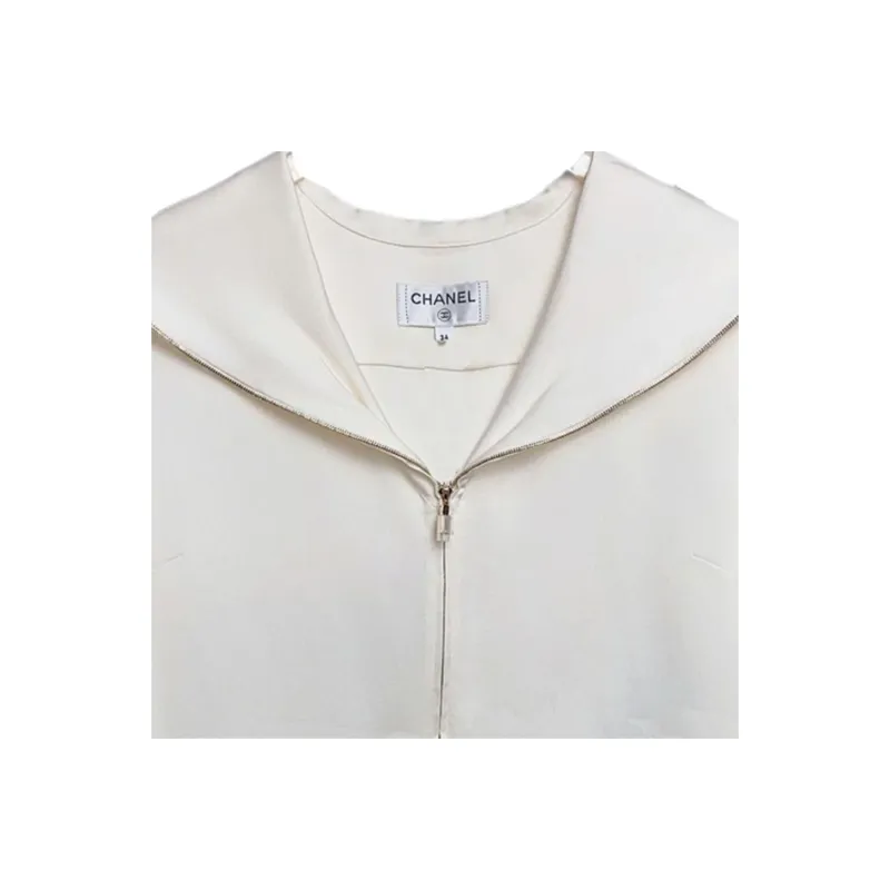 CHANEL 18A Premium Handmade Hamburger Collection Shirt Women's White-2