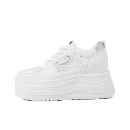 CAMEIDO Breathable And Lightweight Low Top Casual Shoes Women's White