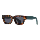 Tortoiseshell Frame with Black Gray Lens