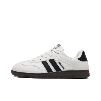 PALATIAL Slip Resistant Cushioning Abrasion Resistant Low Top Skateboard Shoes Women's